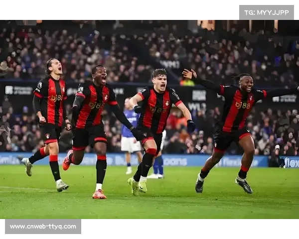 曼城联赛杯2-0胜布伦特福德晋级四强，谢尔基远射破门