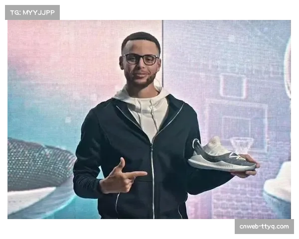 镜头下的斯蒂芬·库里：三分线外的日常加练与家庭时光